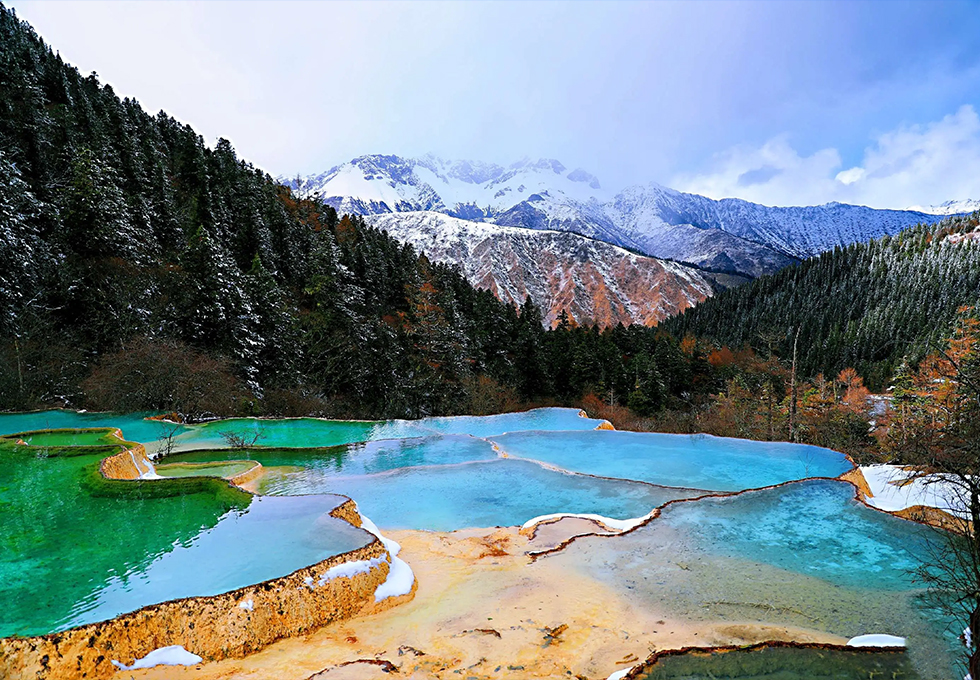 Huanglong Scenic Area