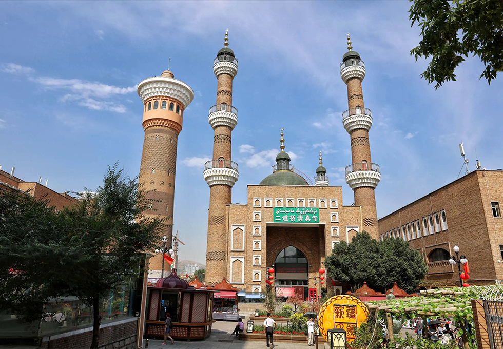 Erdaoqiao Bazaar