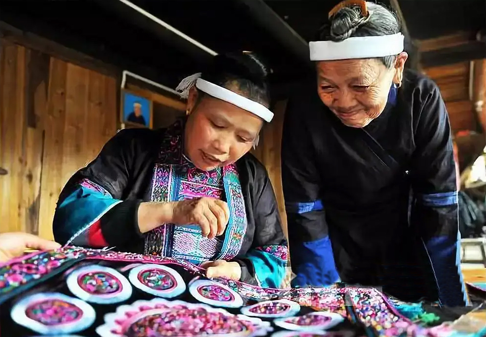 Ethnic people's old hand embroidery