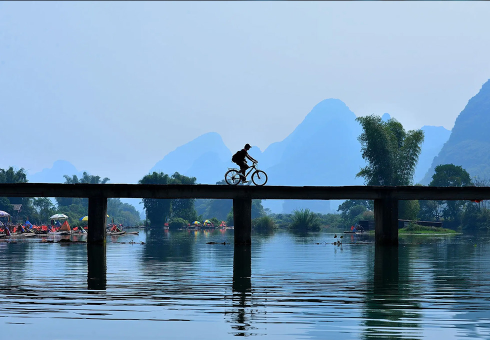 Biking along Yulong River