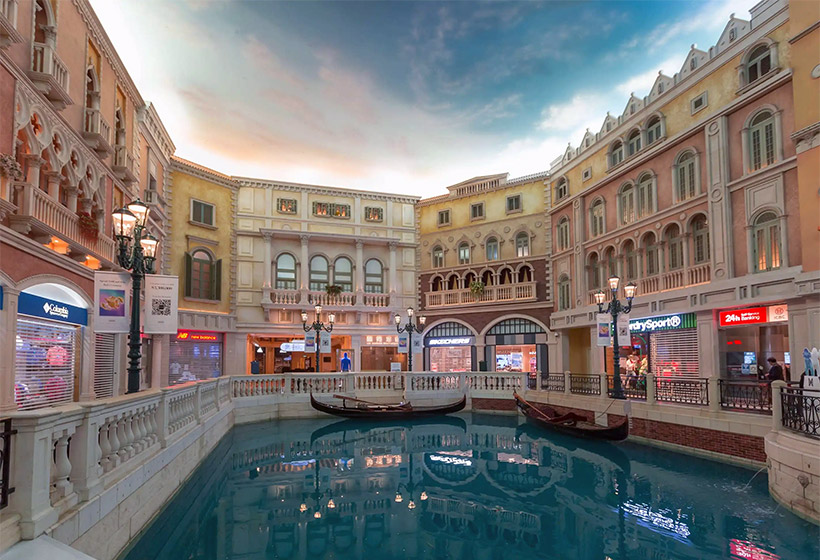 Top 10 Luxury and Boutique Hotels in Macau